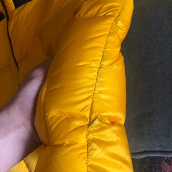 MEN’S The North Face Nuptse Puffer Jacket- Summit Series - Picture 14 of 14